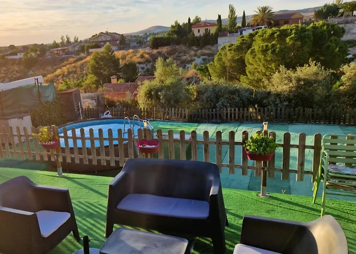 Casita Con Piscina Cerca De Chinchon, Aranjuez Y Parque Warner